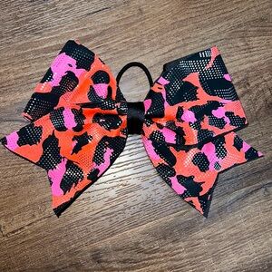 Brand new! Handmade Cheetah Print Cheerleading Bow
